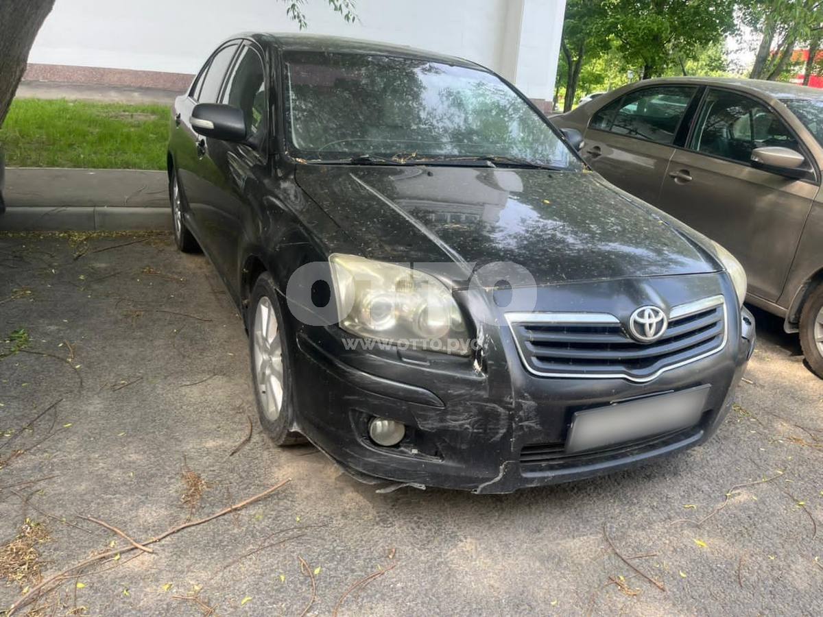 Toyota Avensis II Рестайлинг седан продажа 2