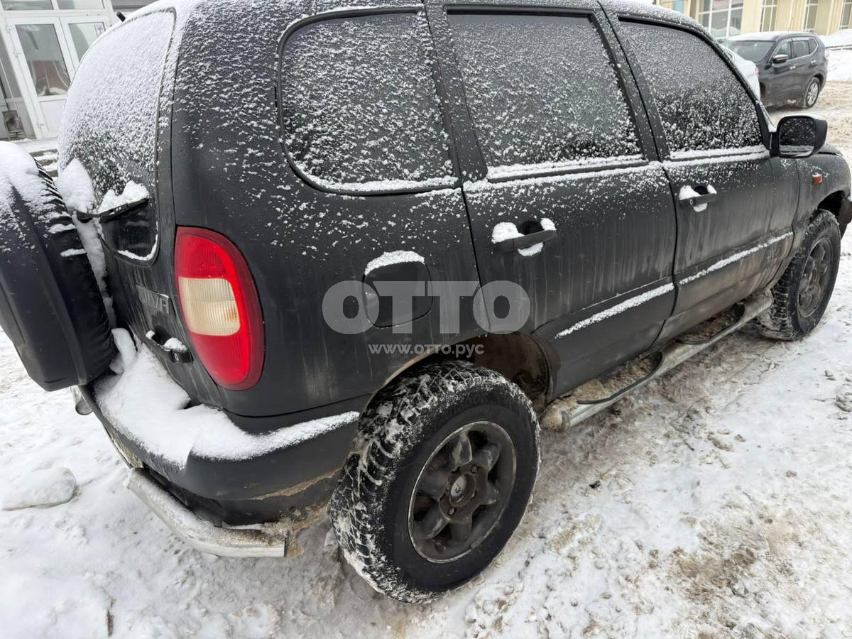 Chevrolet Niva I внедорожник 5 дв. продажа 5