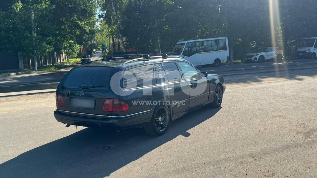 Mercedes-Benz E-Класс II (W210, S210) универсал 5 дв. продажа 2
