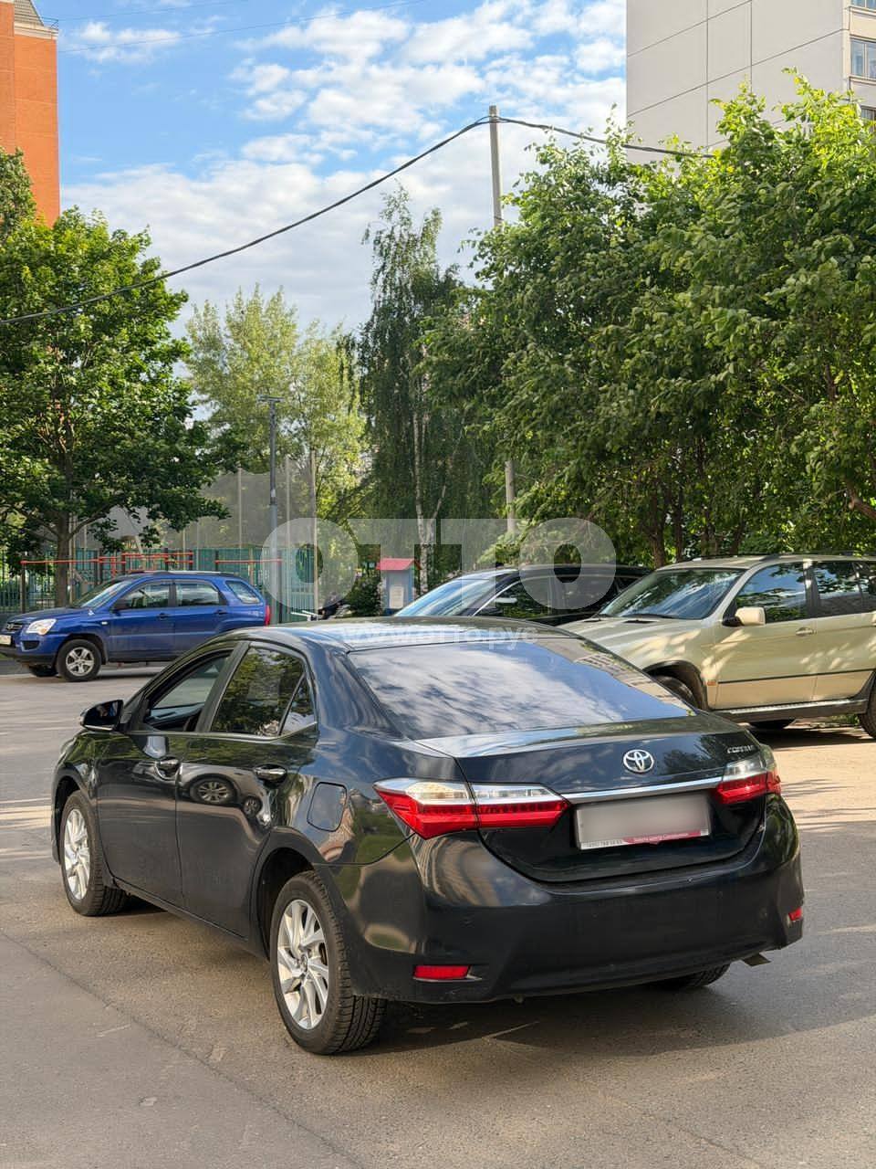 Toyota Corolla XI (E160, E170) Рестайлинг 1 седан продажа 6