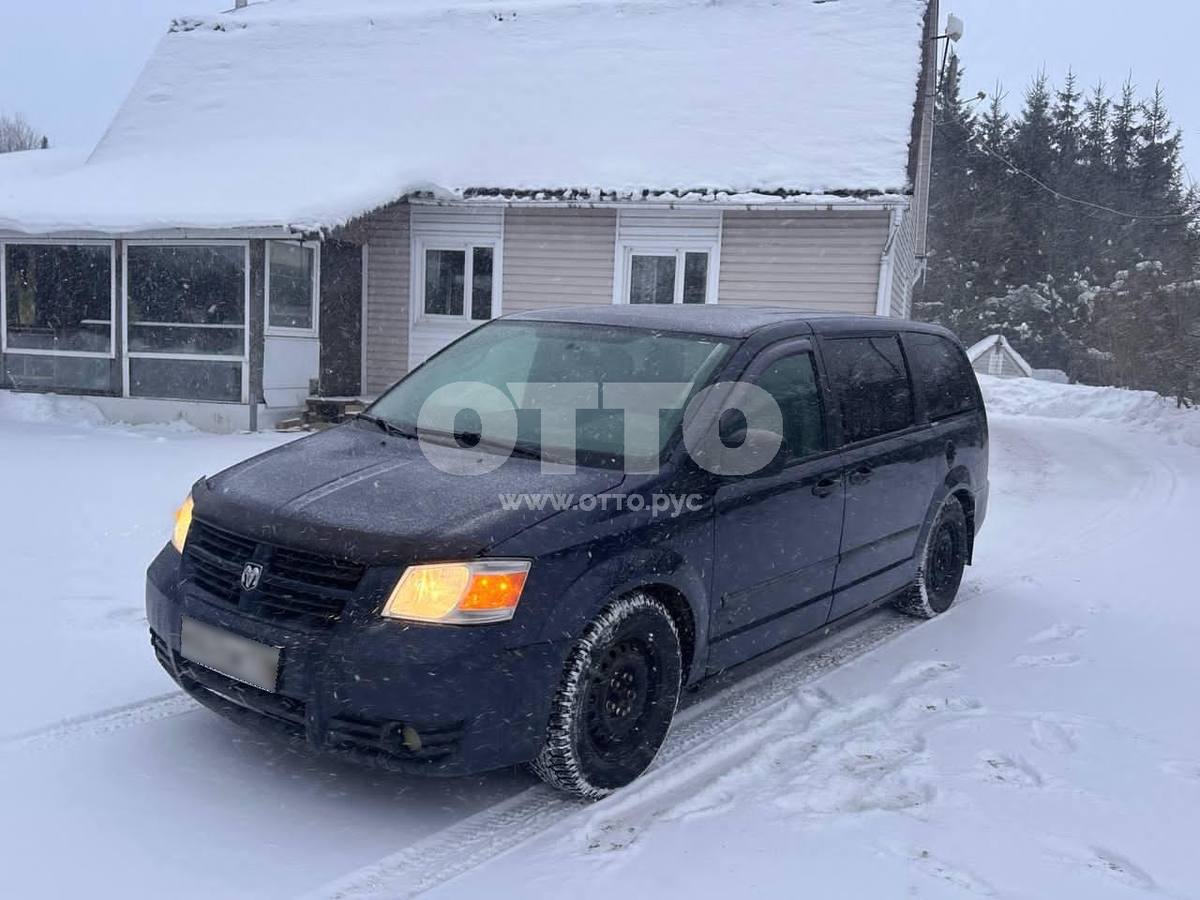 Dodge Caravan V минивэн grand продажа 6