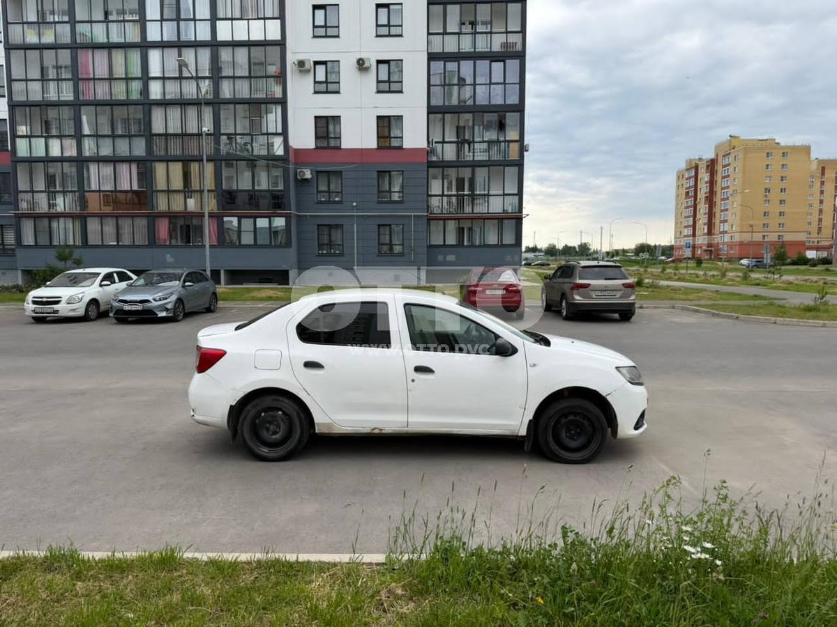 Renault Logan II седан продажа 6