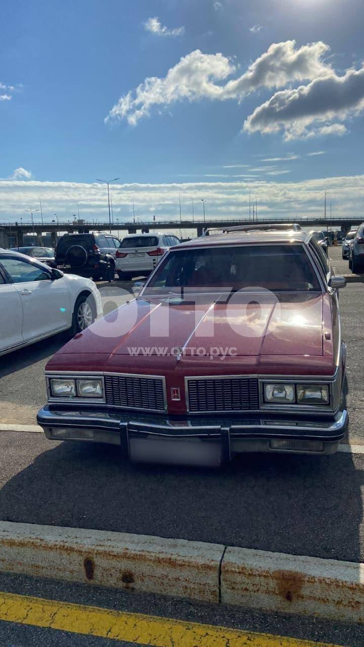 Oldsmobile Custom Cruiser II универсал 5 дв. продажа 3
