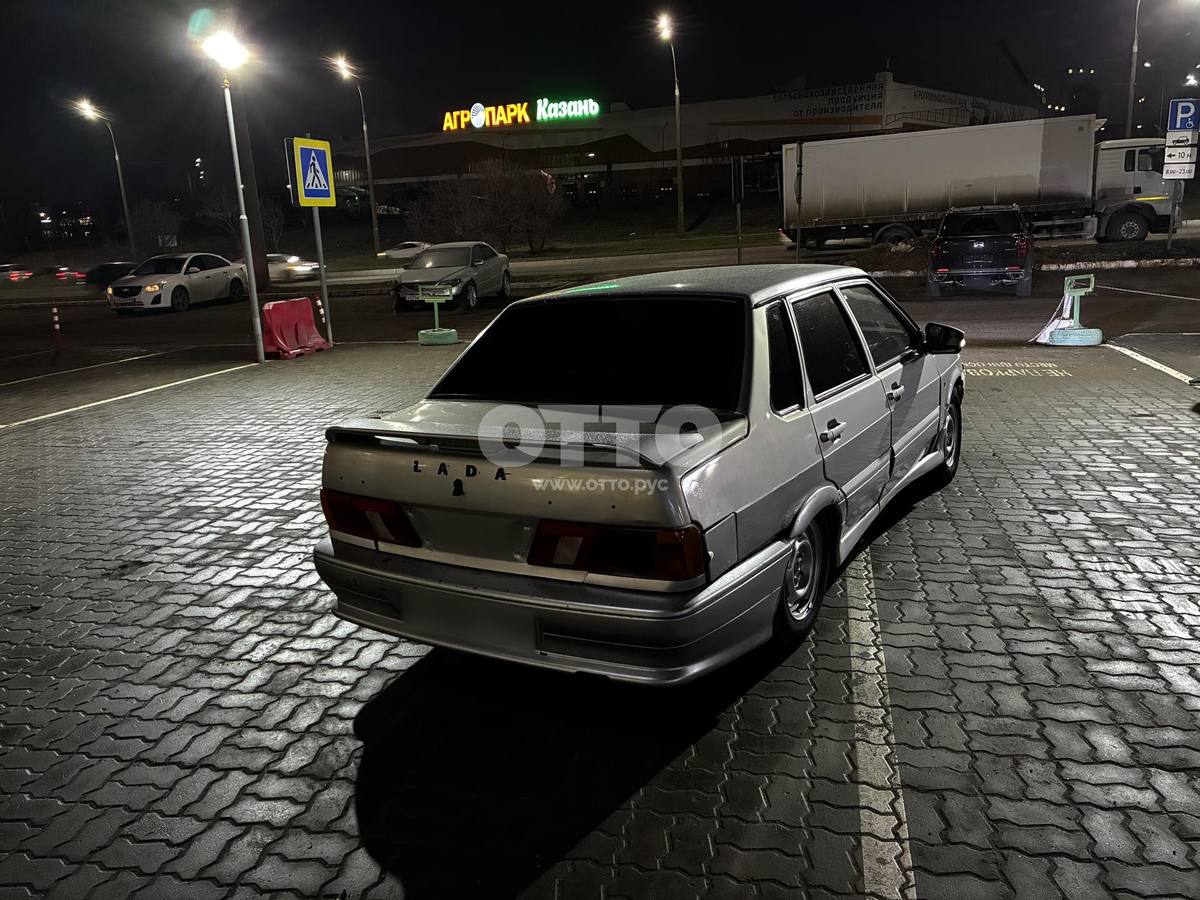 Lada (ВАЗ) 2115 1 поколение седан продажа 3