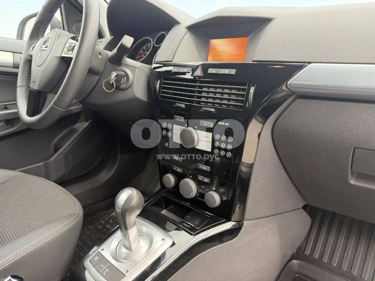 Opel Astra H Рестайлинг хэтчбек 5 дв. продажа 6