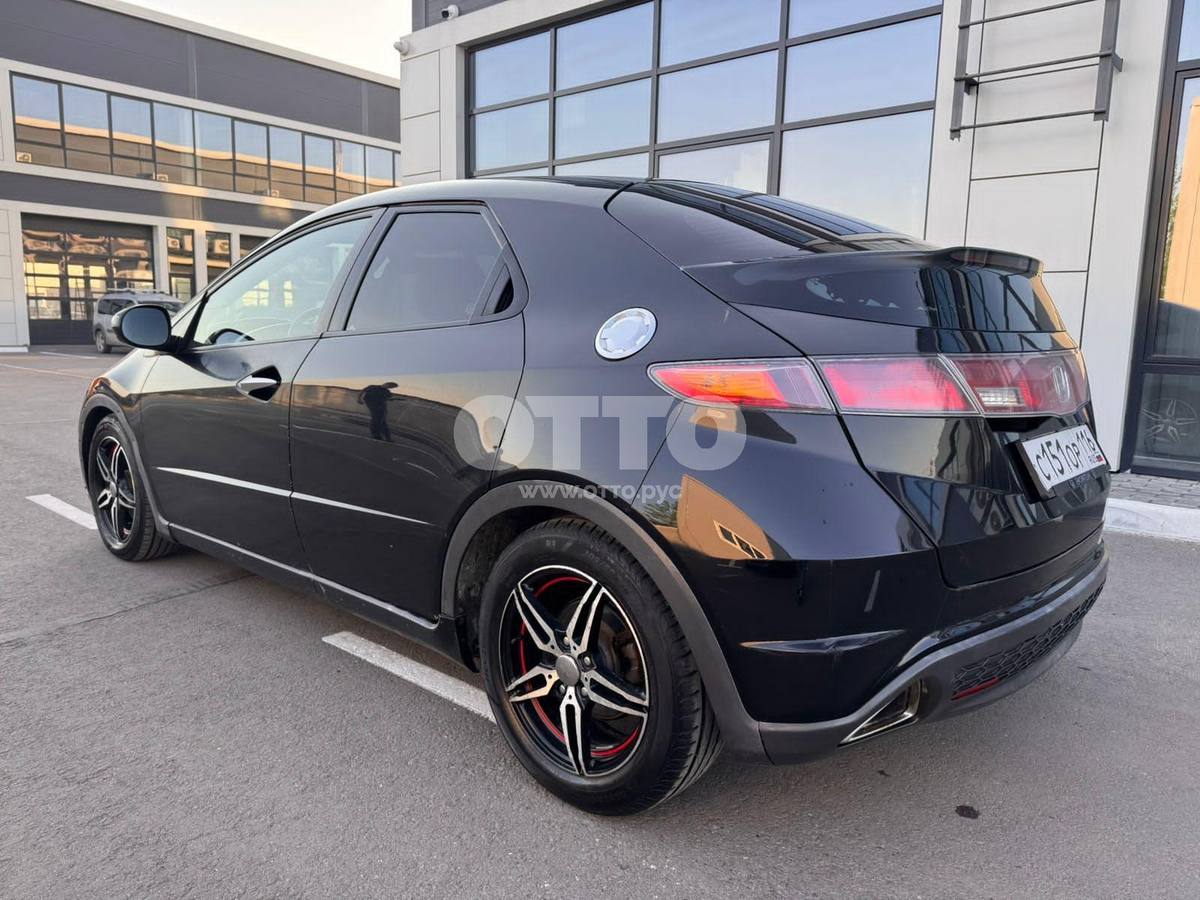 Honda Civic VIII хэтчбек 5 дв. продажа 6