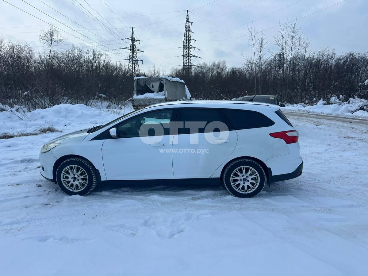 Ford Focus III универсал 5 дв. продажа 2