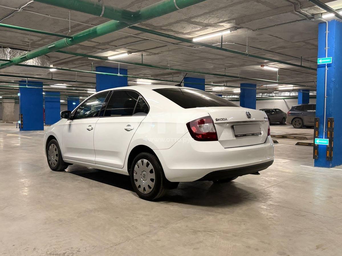 Skoda Rapid I Рестайлинг лифтбек продажа 3