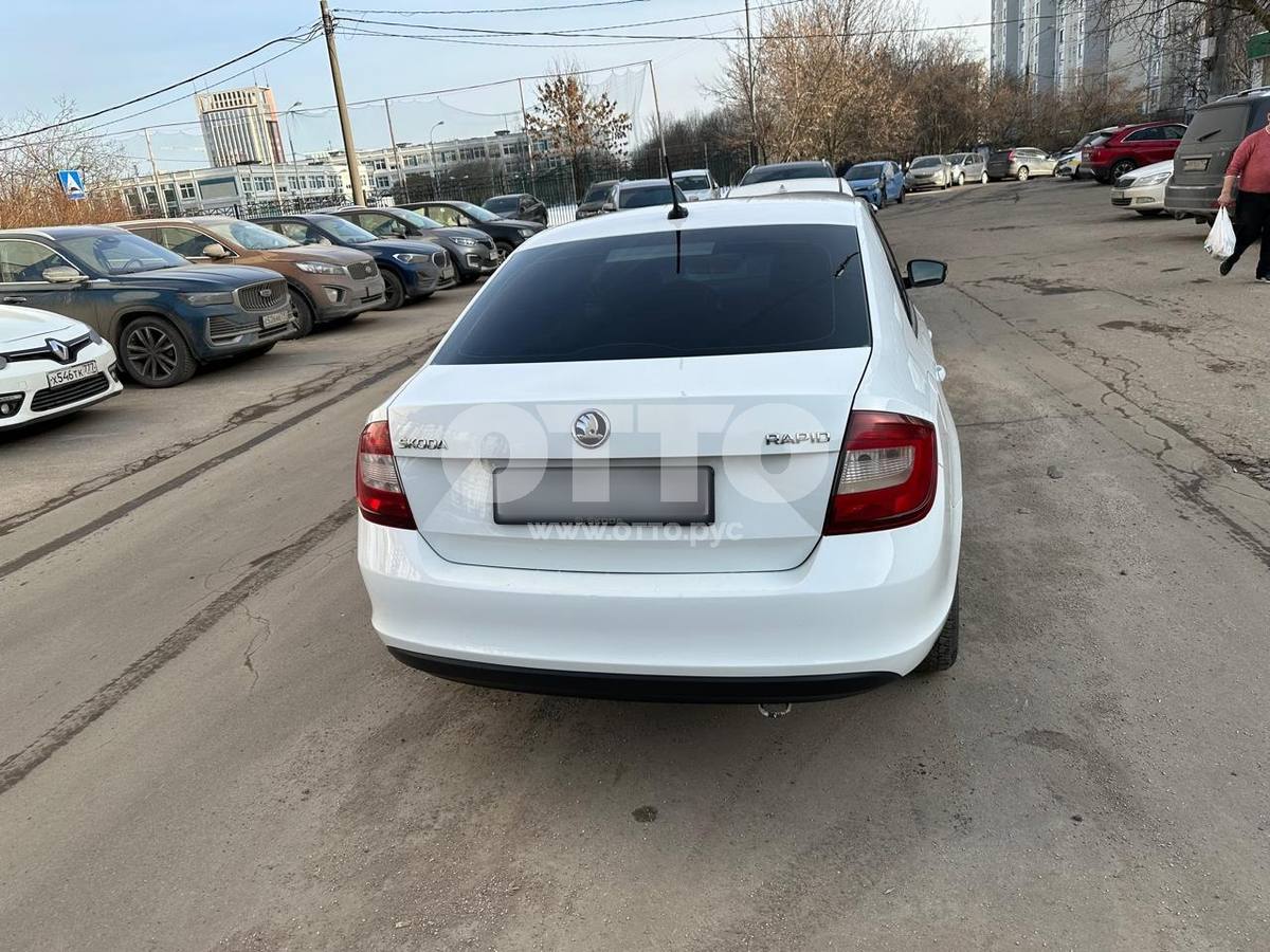 Skoda Rapid I Рестайлинг лифтбек продажа 5