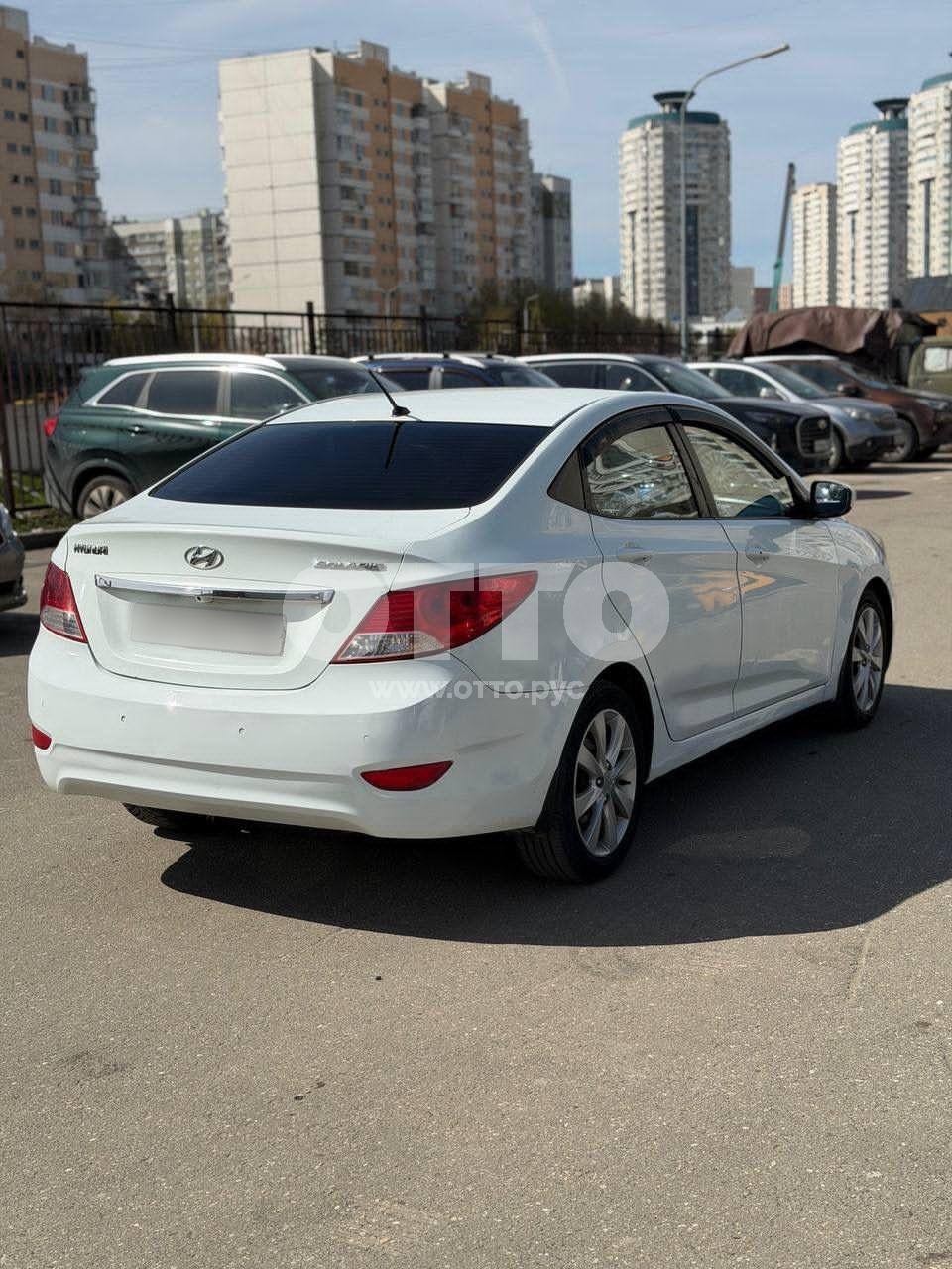 Hyundai Solaris I седан продажа 4