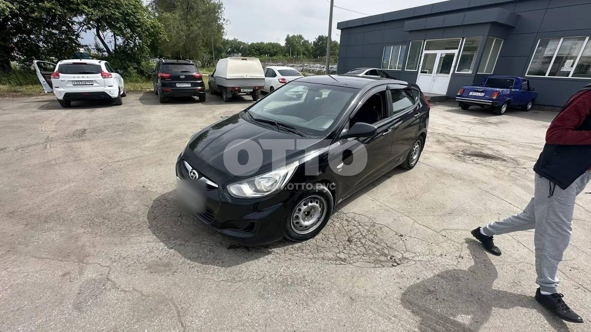 Hyundai Solaris I хэтчбек 5 дв. продажа
