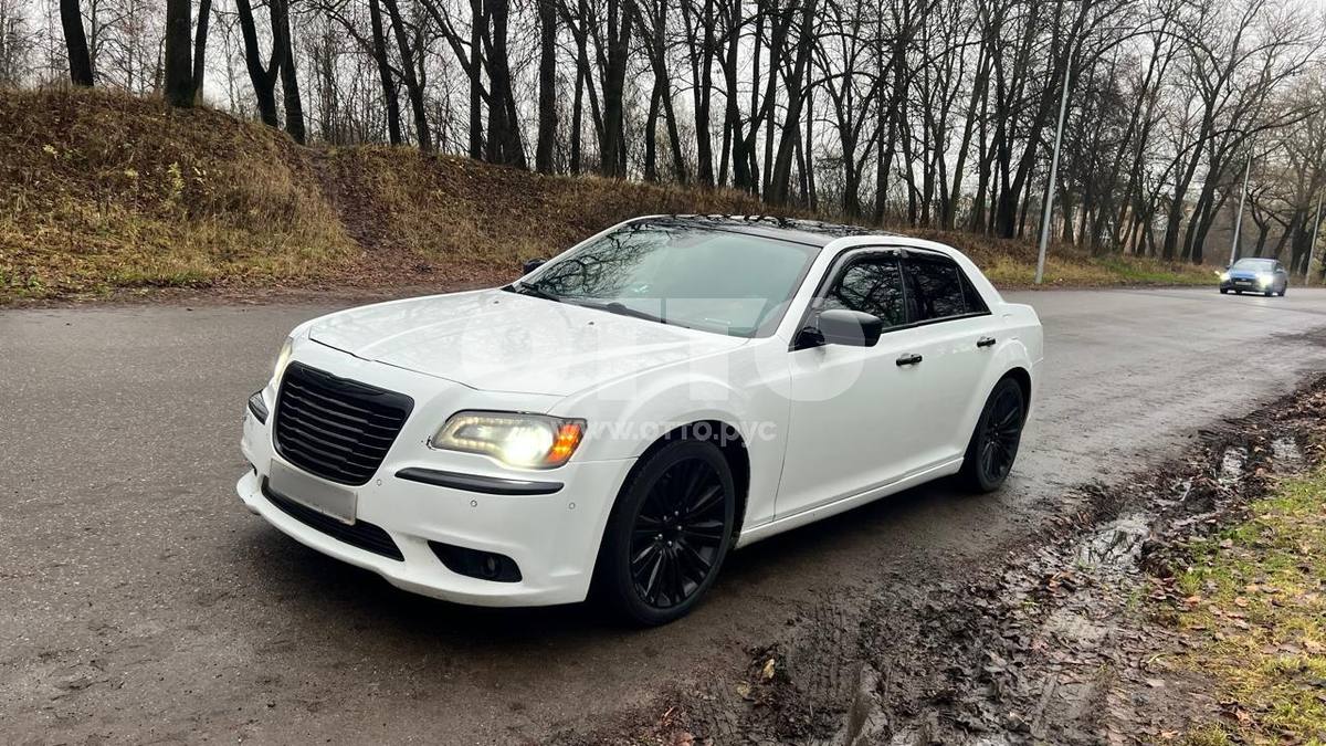 Chrysler 300C II седан продажа