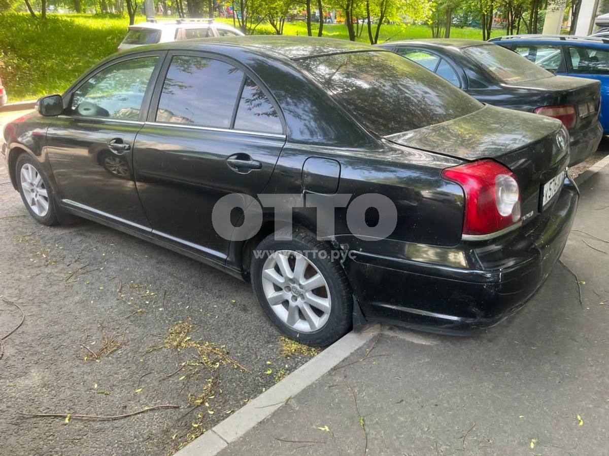 Toyota Avensis II Рестайлинг седан продажа 4