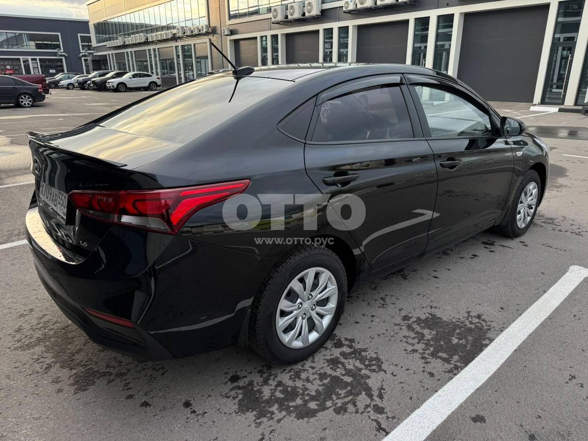 Hyundai Solaris II седан продажа 5