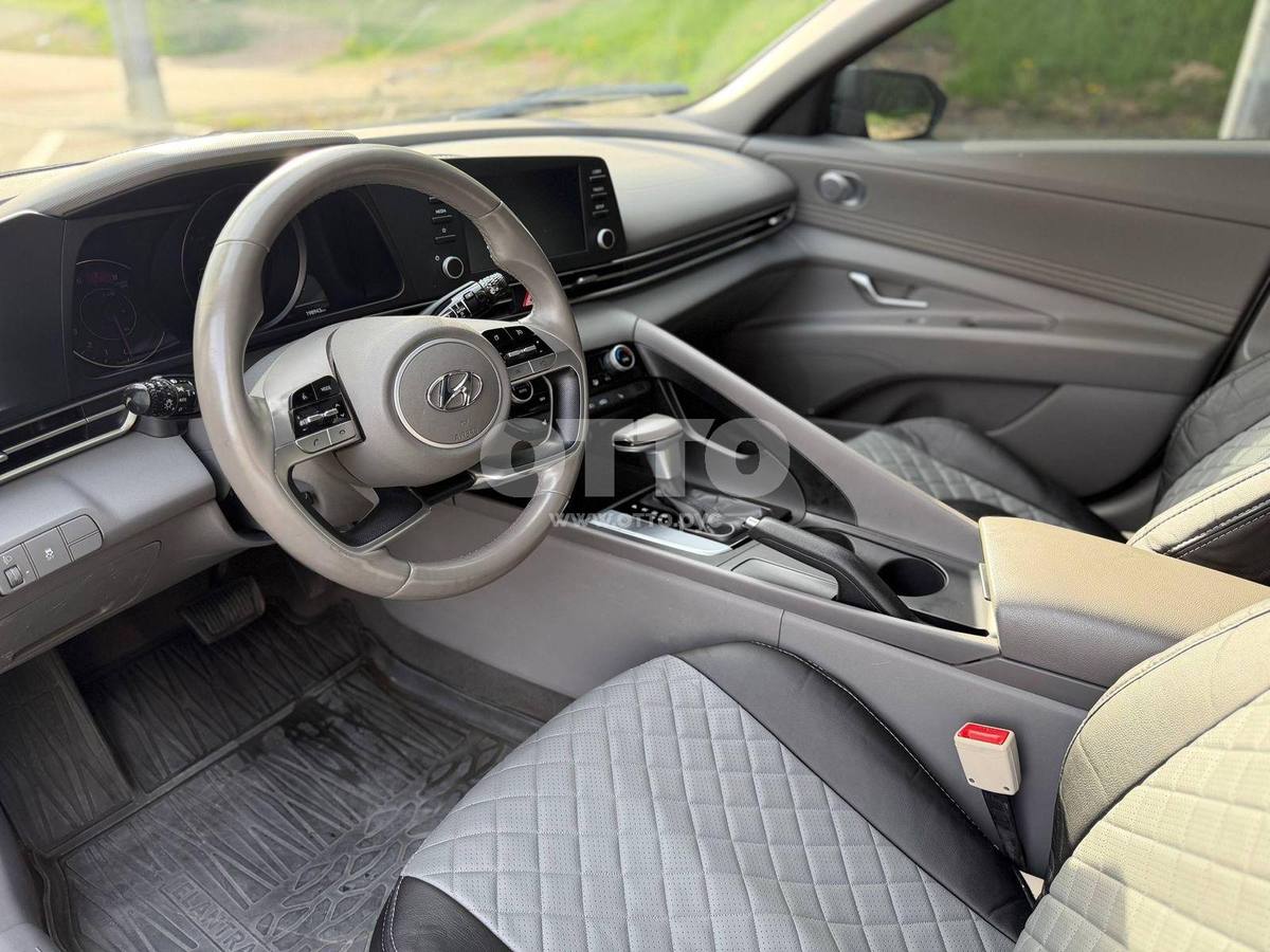 Hyundai Elantra VII (CN7) седан продажа 5