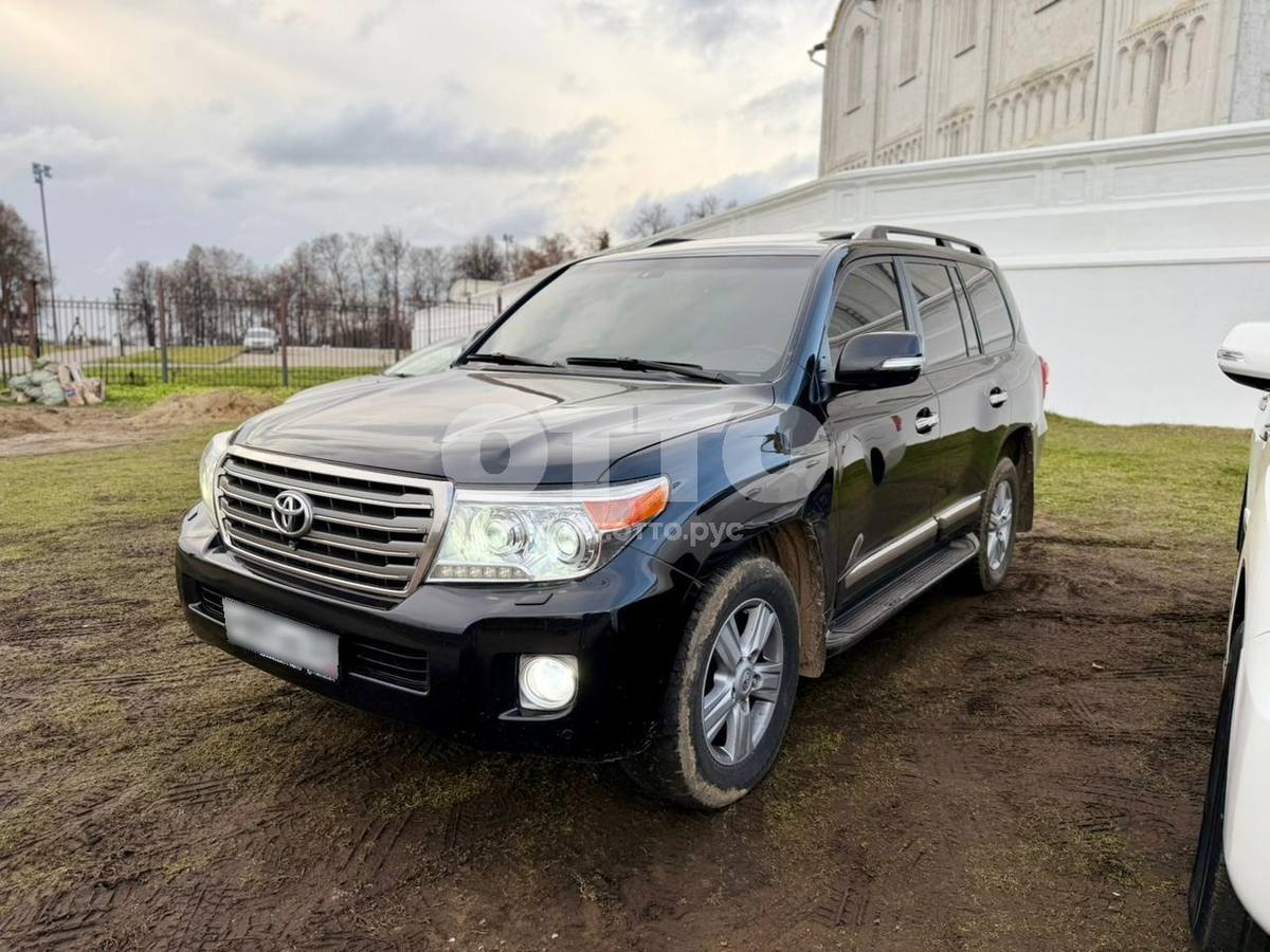 Toyota Land Cruiser 200 Series Рестайлинг 1 внедорожник 5 дв. продажа
