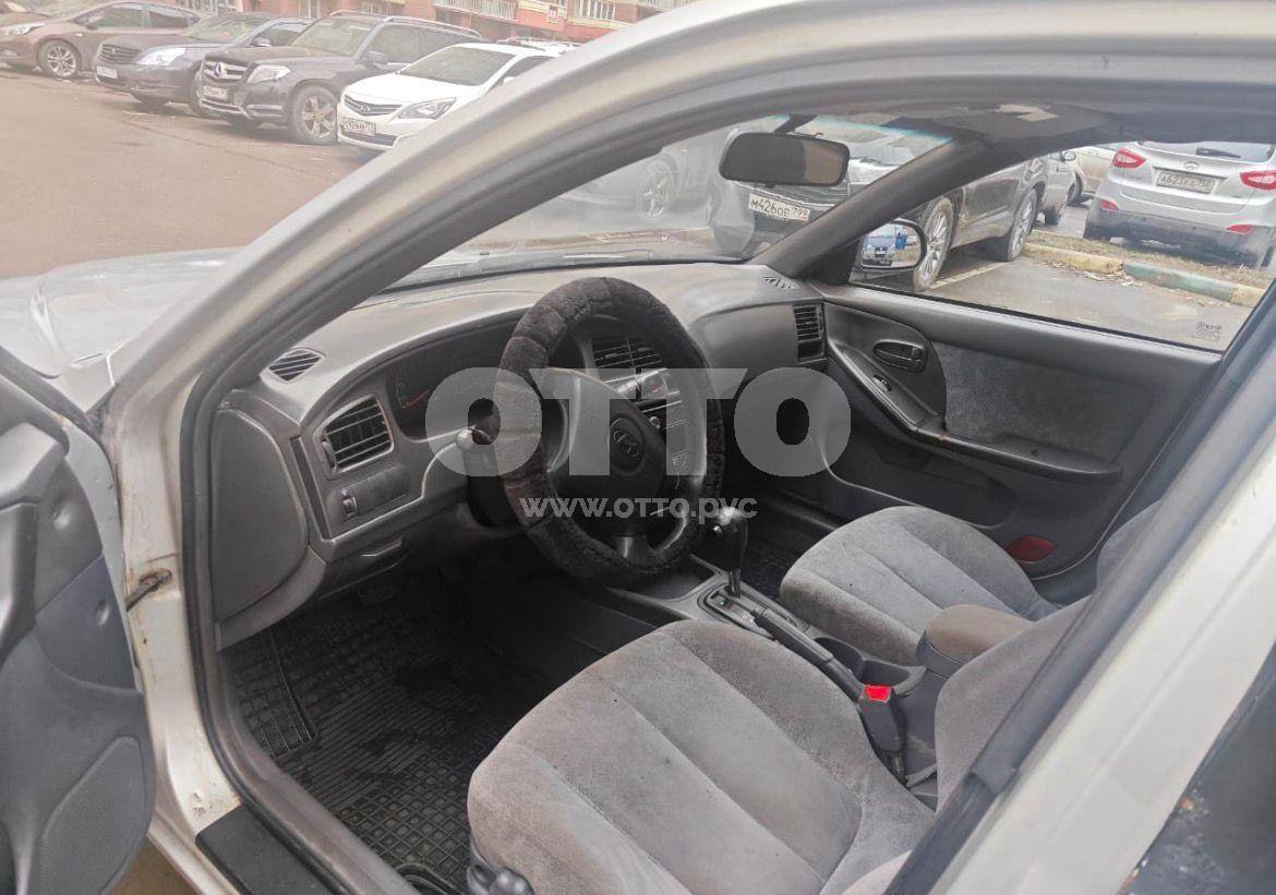 Hyundai Elantra III (XD) седан продажа 6