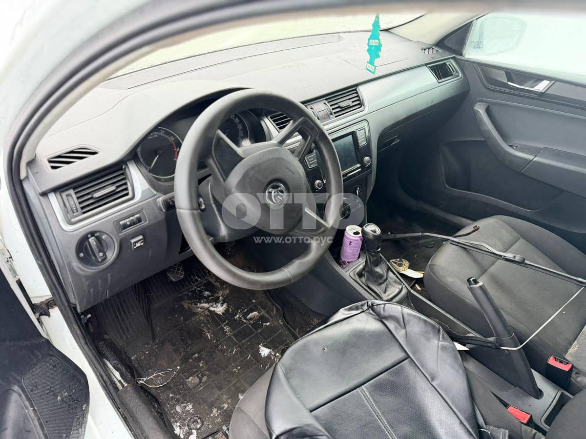 Skoda Rapid I Рестайлинг лифтбек продажа 5