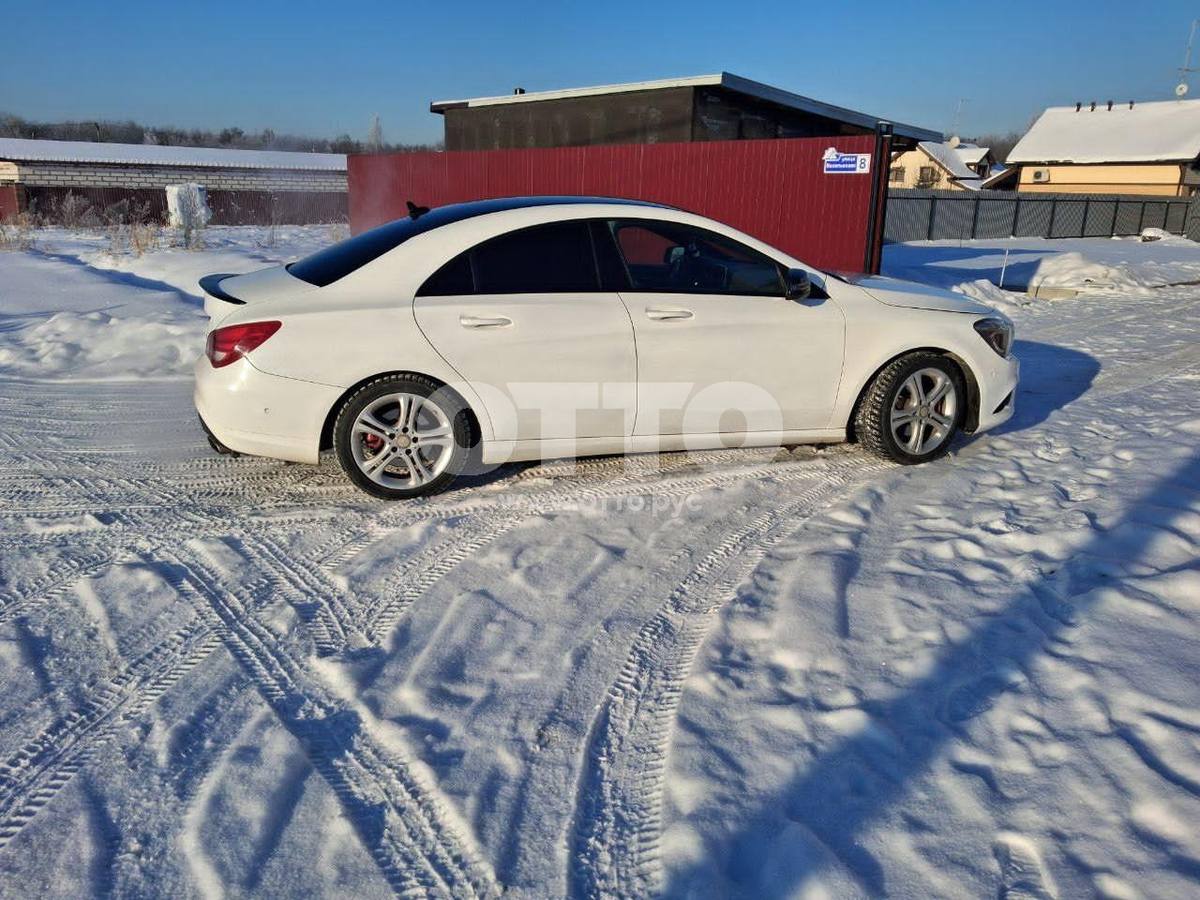 Mercedes-Benz CLA I (C117, X117) седан продажа 3