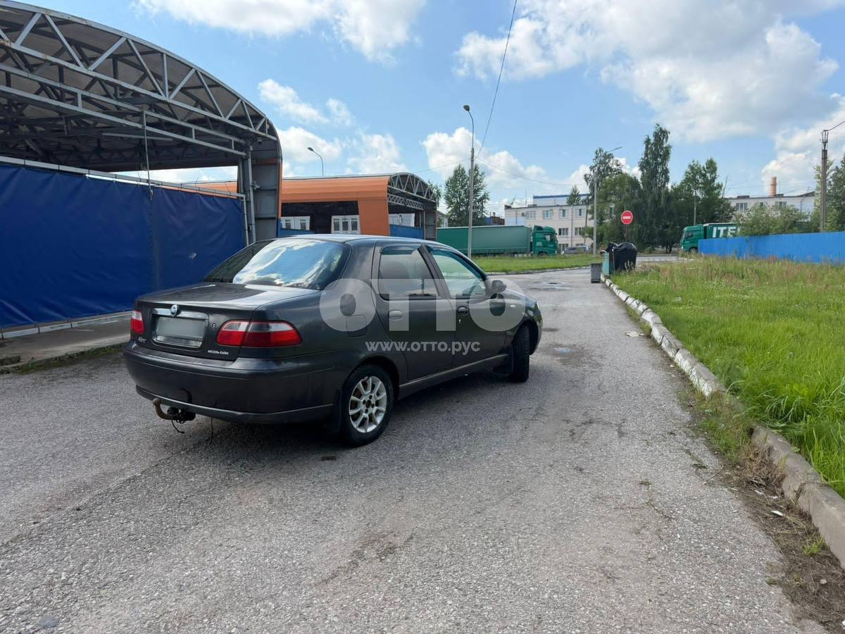 Fiat Albea I Рестайлинг седан продажа 3