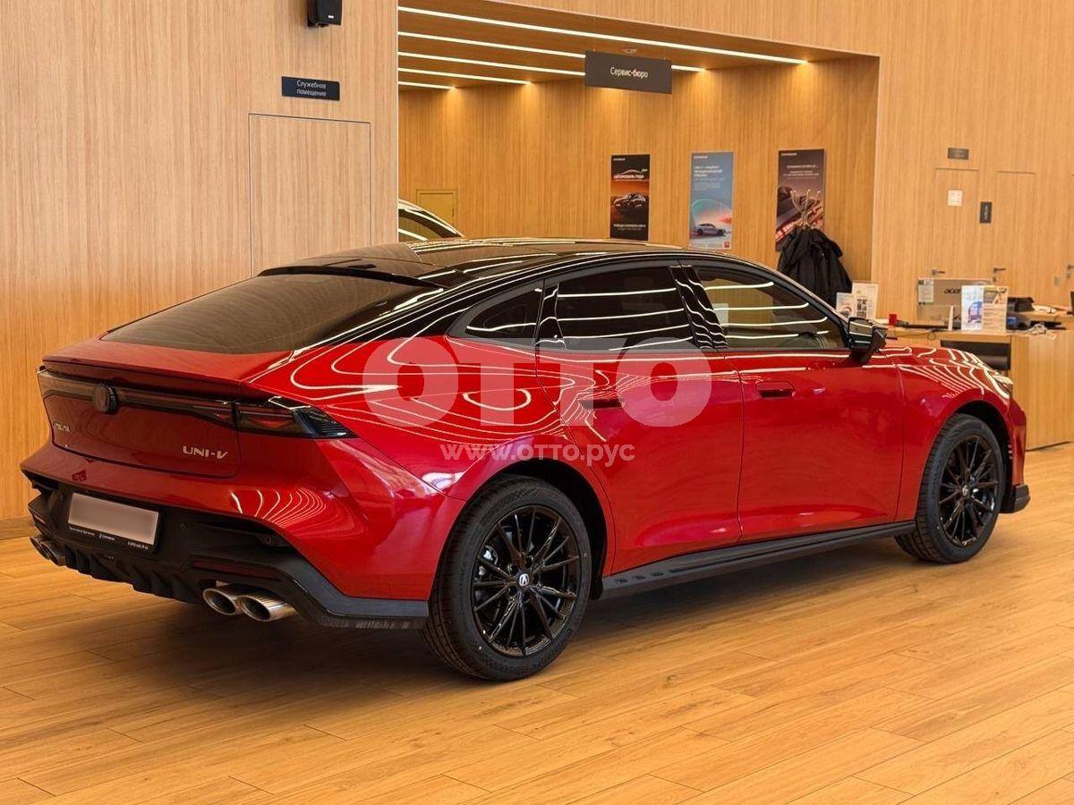 Changan UNI-V I Рестайлинг 2 лифтбек продажа 3