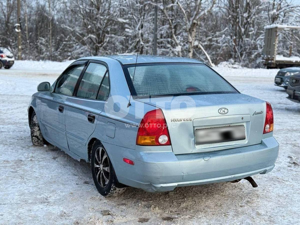 Hyundai Accent II Рестайлинг седан продажа 4