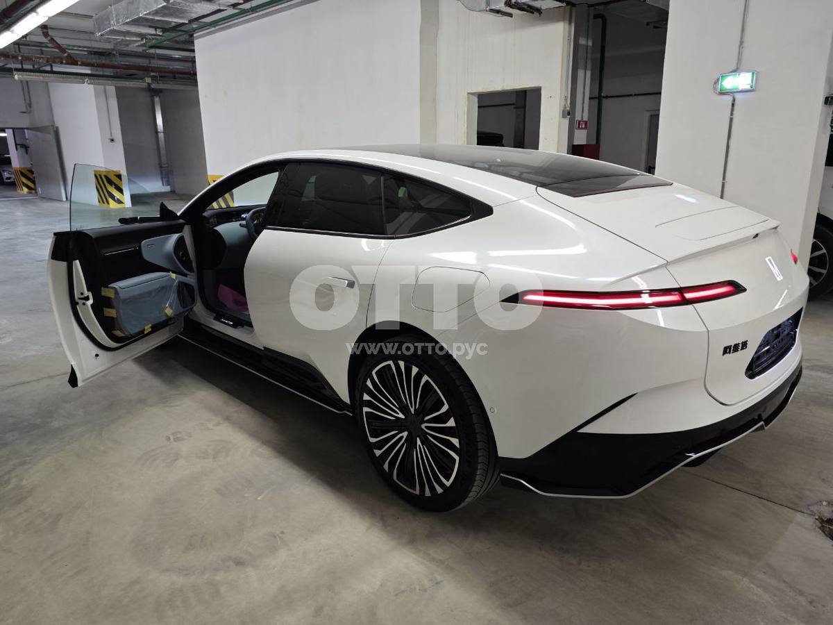 Avatr 12 1 поколение фастбек продажа 4