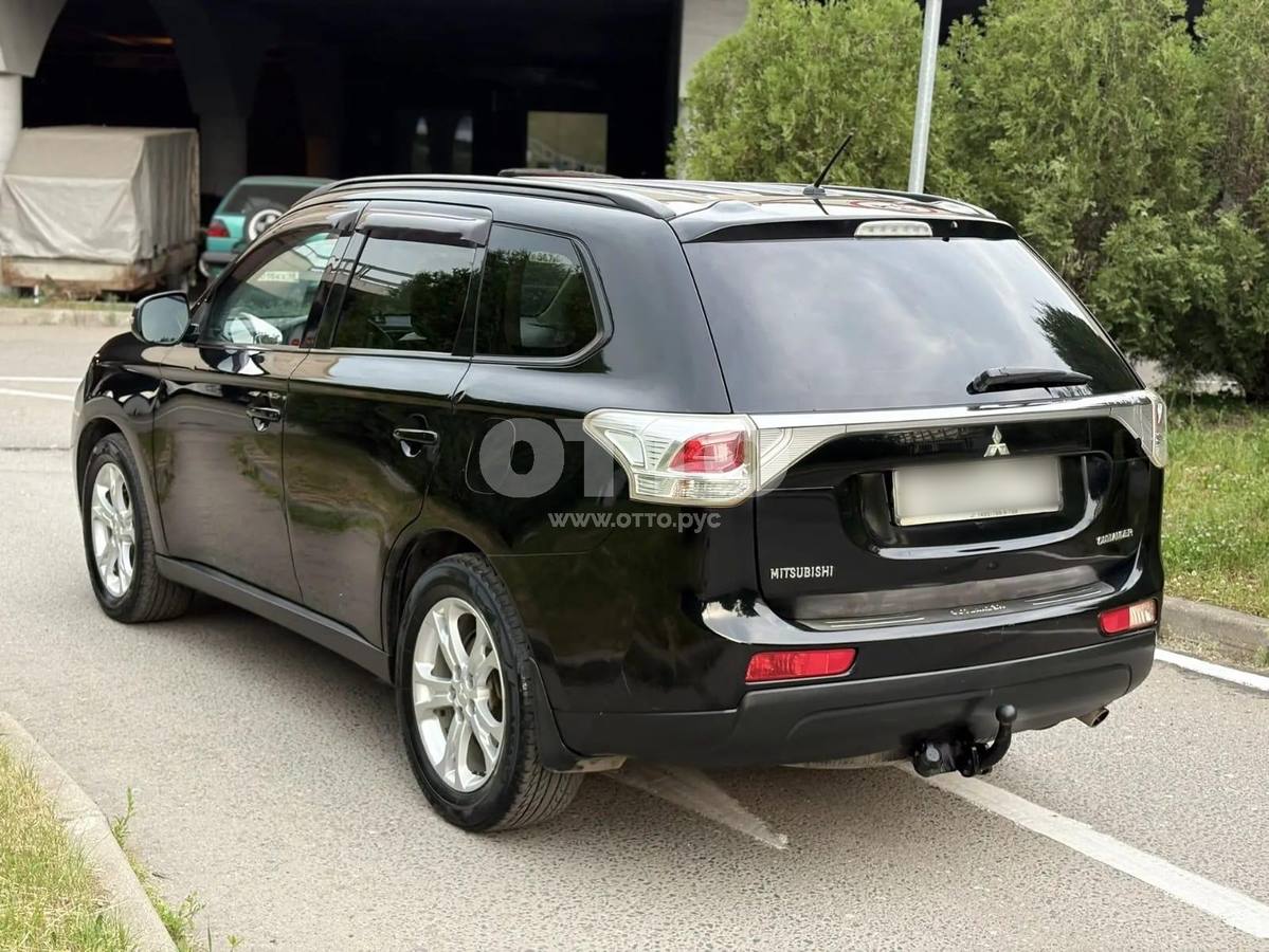 Mitsubishi Outlander III внедорожник 5 дв. продажа 5