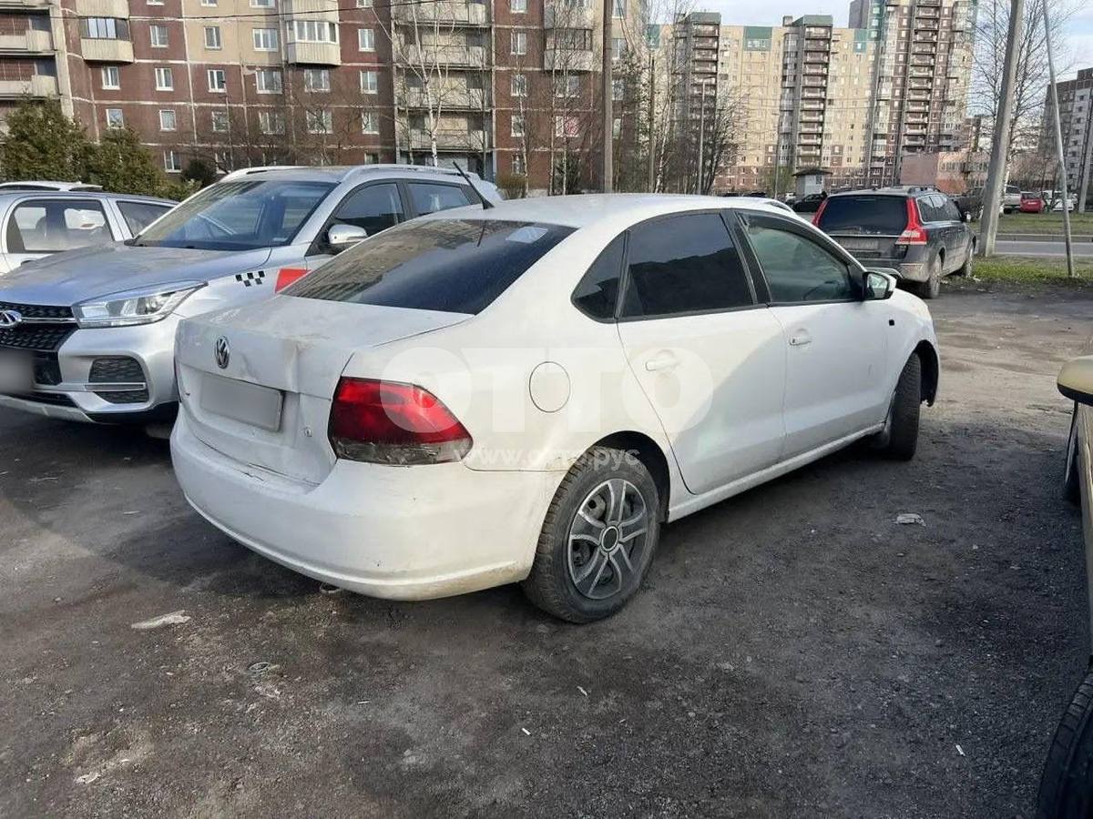 Volkswagen Polo V седан продажа 4