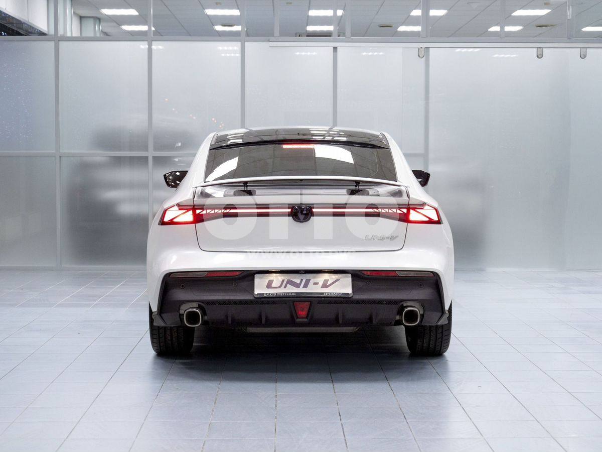 Changan UNI-V 1 поколение лифтбек продажа 5