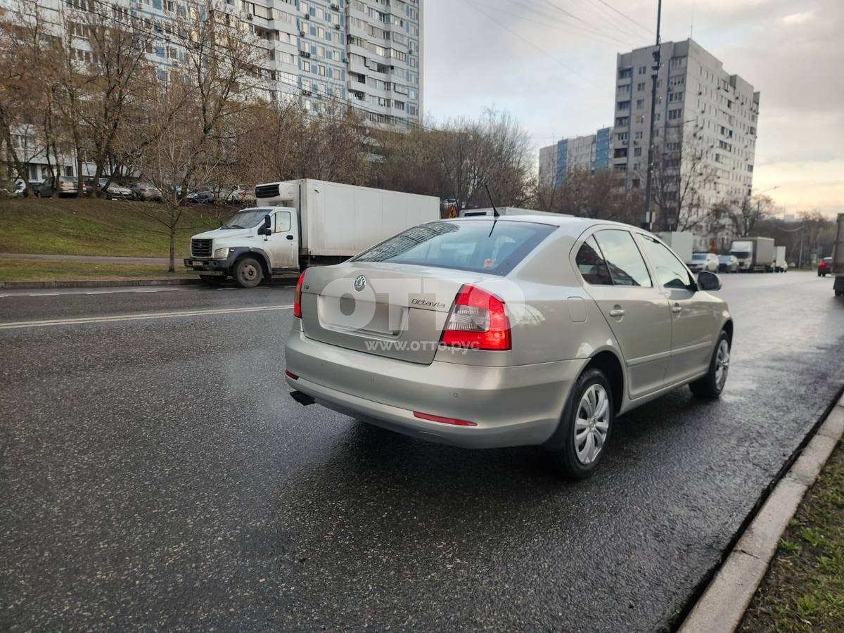 Skoda Octavia II (A5) Рестайлинг лифтбек продажа 5