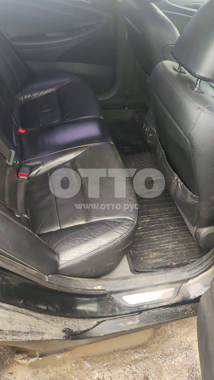 Hyundai Sonata VI (YF) седан продажа 5