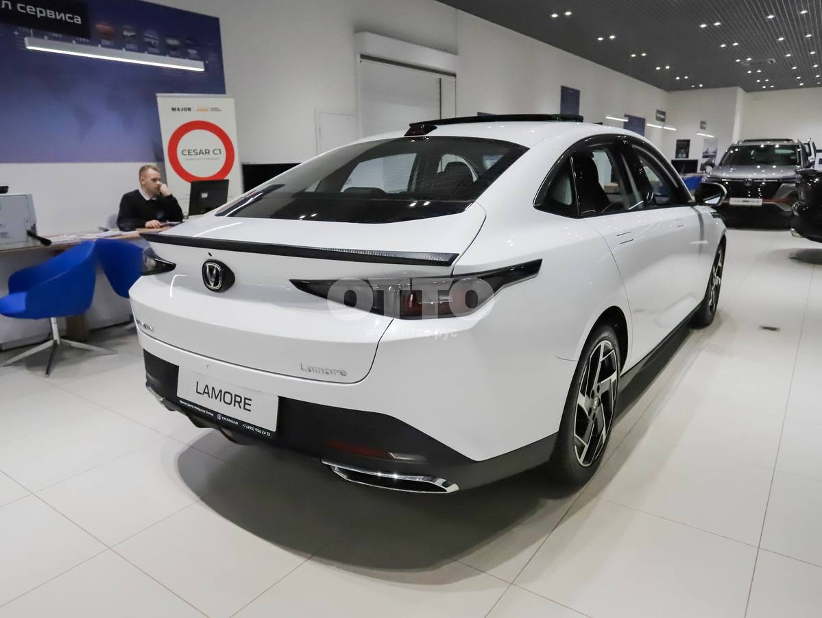 Changan Lamore 1 поколение седан продажа 4