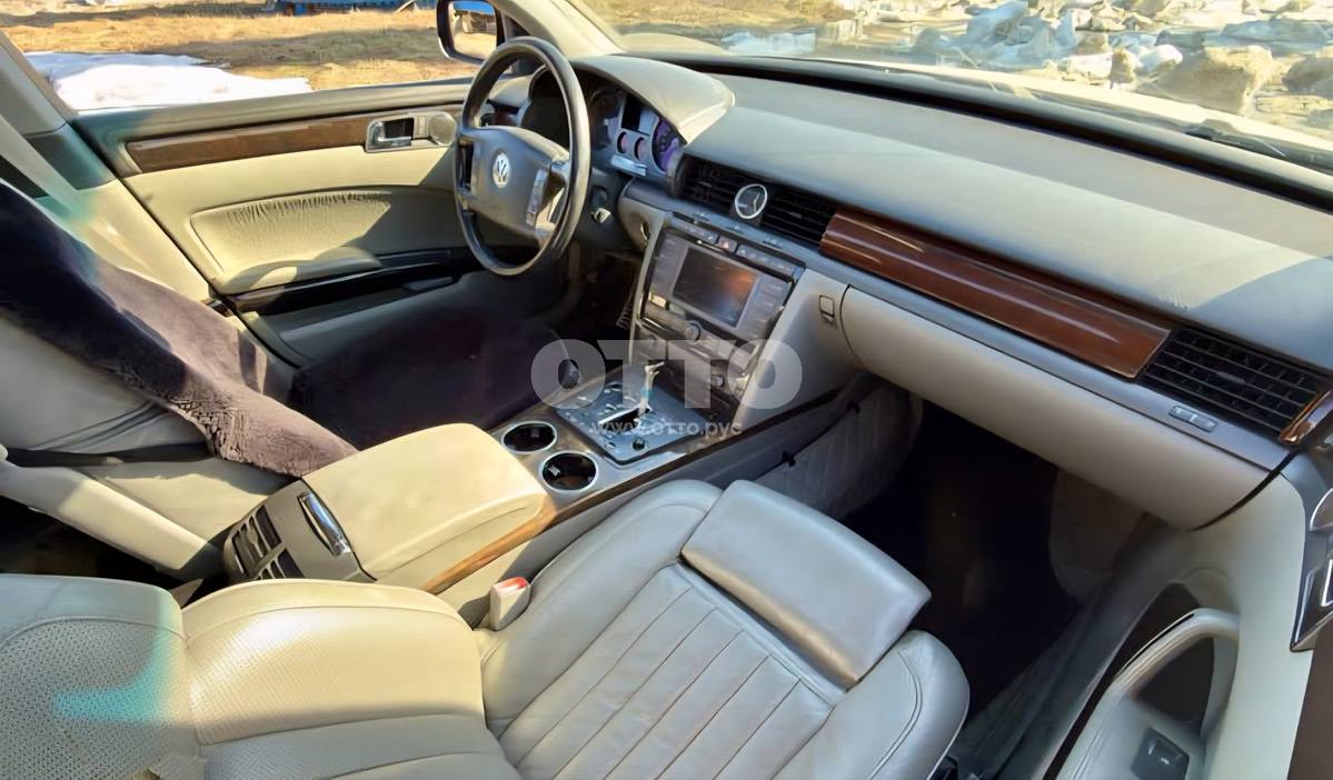 Volkswagen Phaeton I седан продажа 3