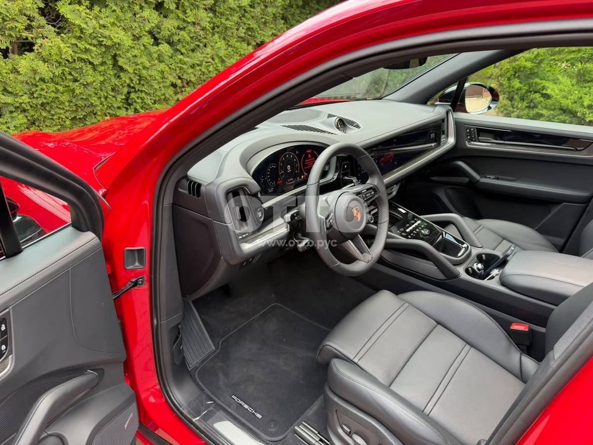 Porsche Cayenne III Рестайлинг внедорожник 5 дв. продажа 3