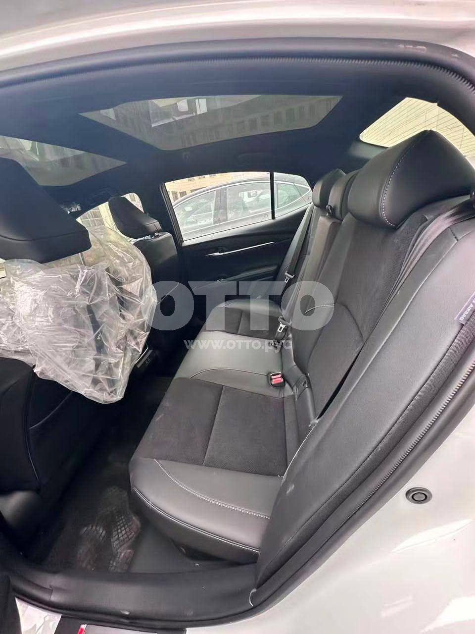 Toyota Camry IX (XV80) седан продажа 4