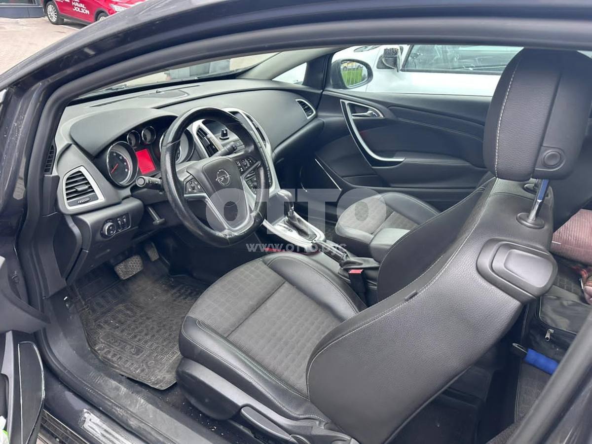 Opel Astra J Рестайлинг хэтчбек 3 дв. gtc продажа 4