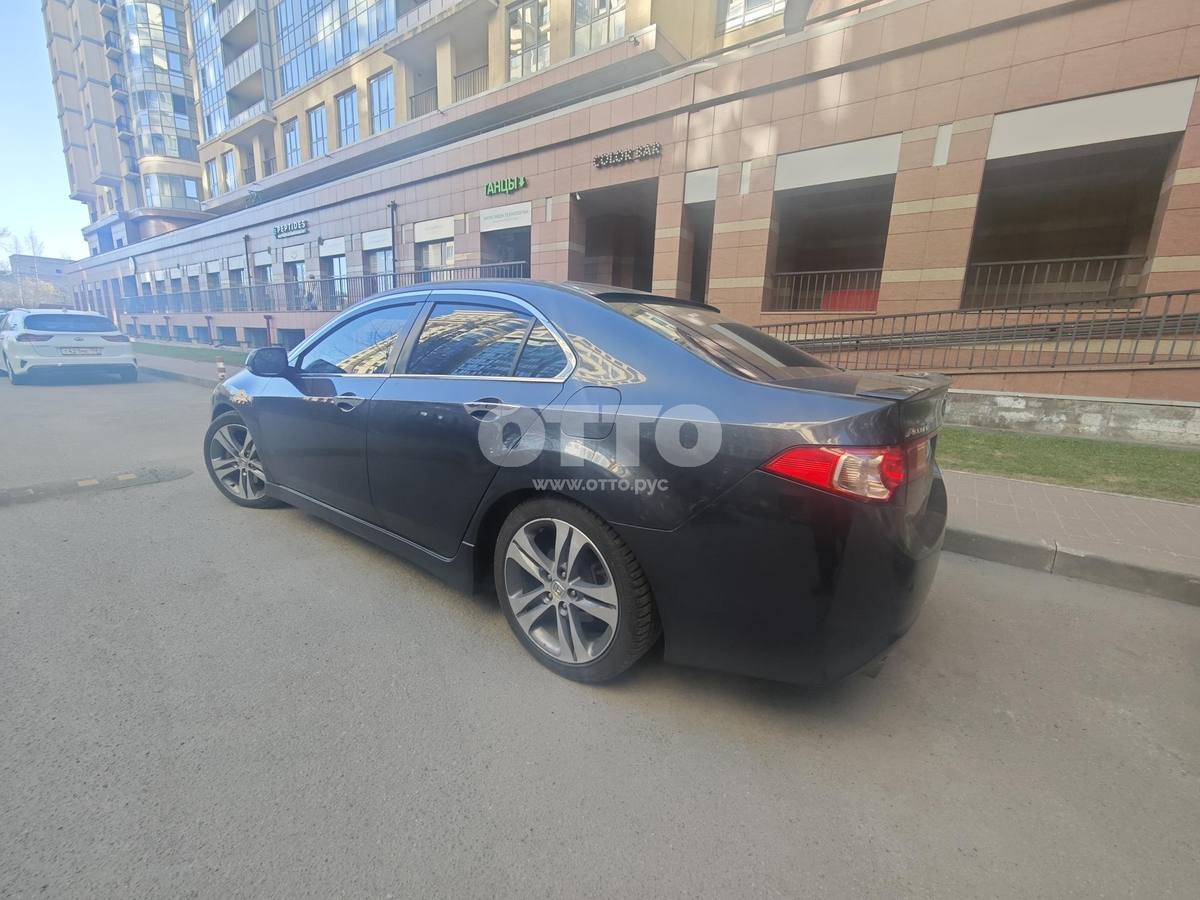 Honda Accord VIII Рестайлинг седан продажа 6