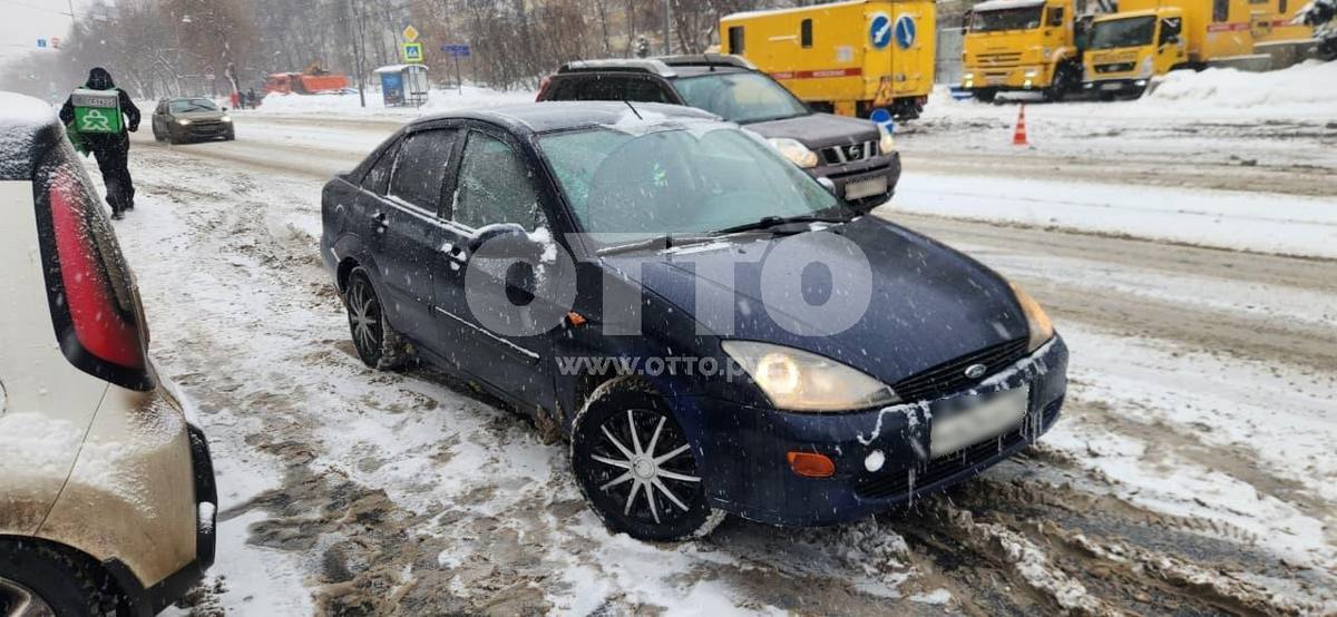 Ford Focus I седан продажа