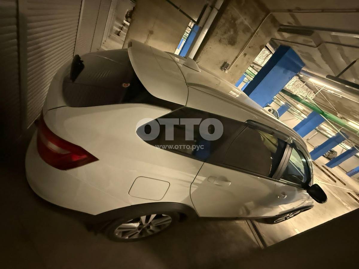 Lada (ВАЗ) Vesta I универсал 5 дв. sw cross продажа 4
