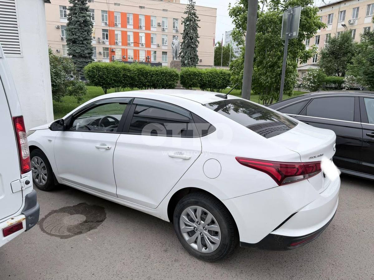 Hyundai Solaris II Рестайлинг седан продажа 4