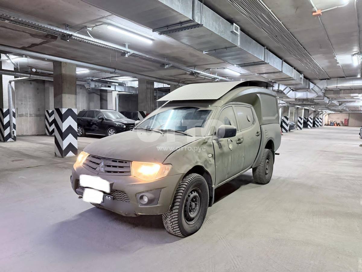Mitsubishi L200 IV пикап двойная кабина продажа 5
