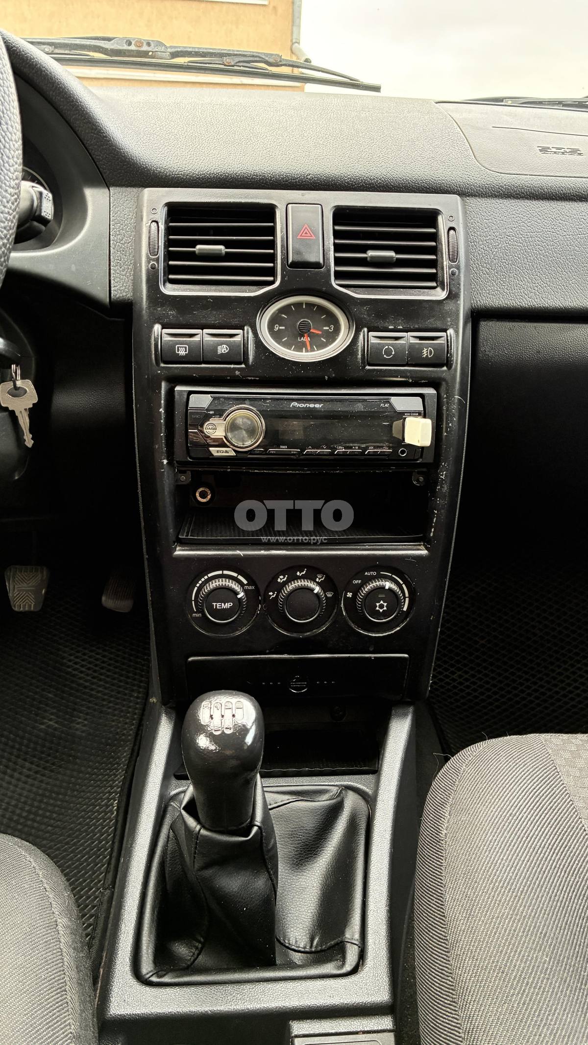 Lada (ВАЗ) Priora I хэтчбек 5 дв. продажа 4