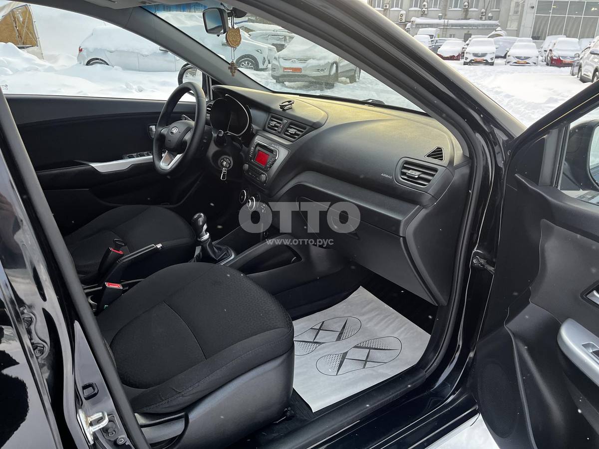 Kia Rio III хэтчбек 5 дв. продажа 3