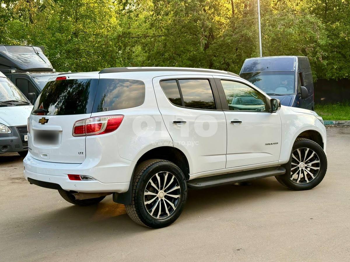 Chevrolet TrailBlazer II Рестайлинг внедорожник 5 дв. продажа 4