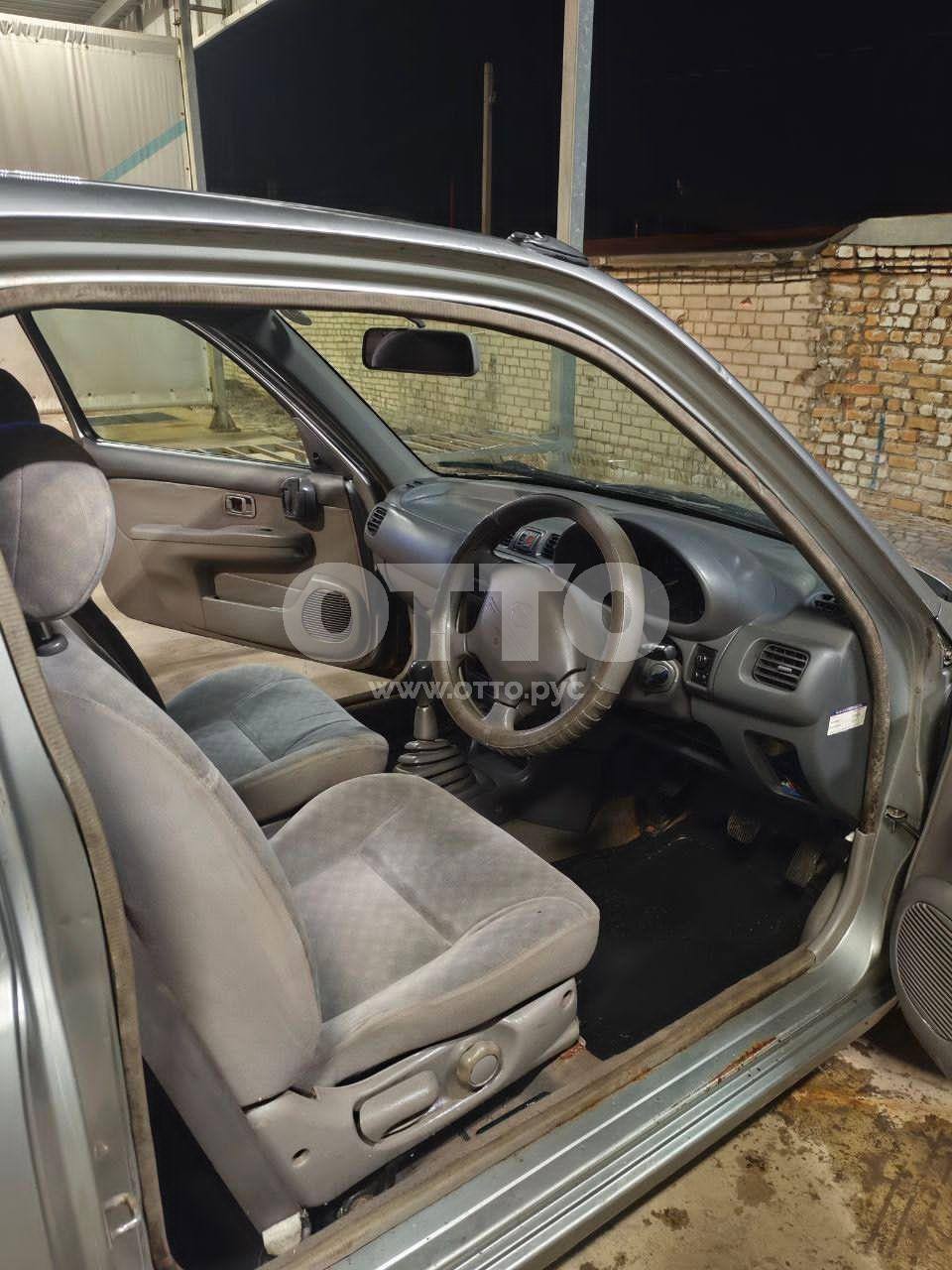 Nissan March II (K11) хэтчбек 3 дв. продажа 5