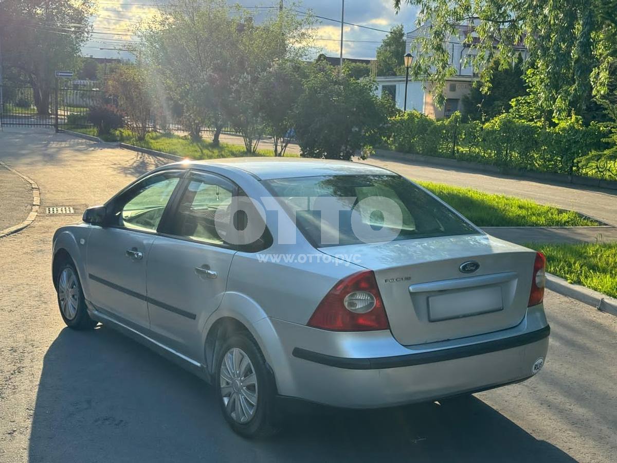 Ford Focus II седан продажа 3