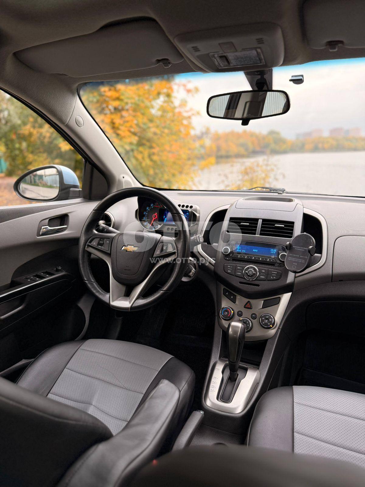 Chevrolet Aveo II хэтчбек 5 дв. продажа 6