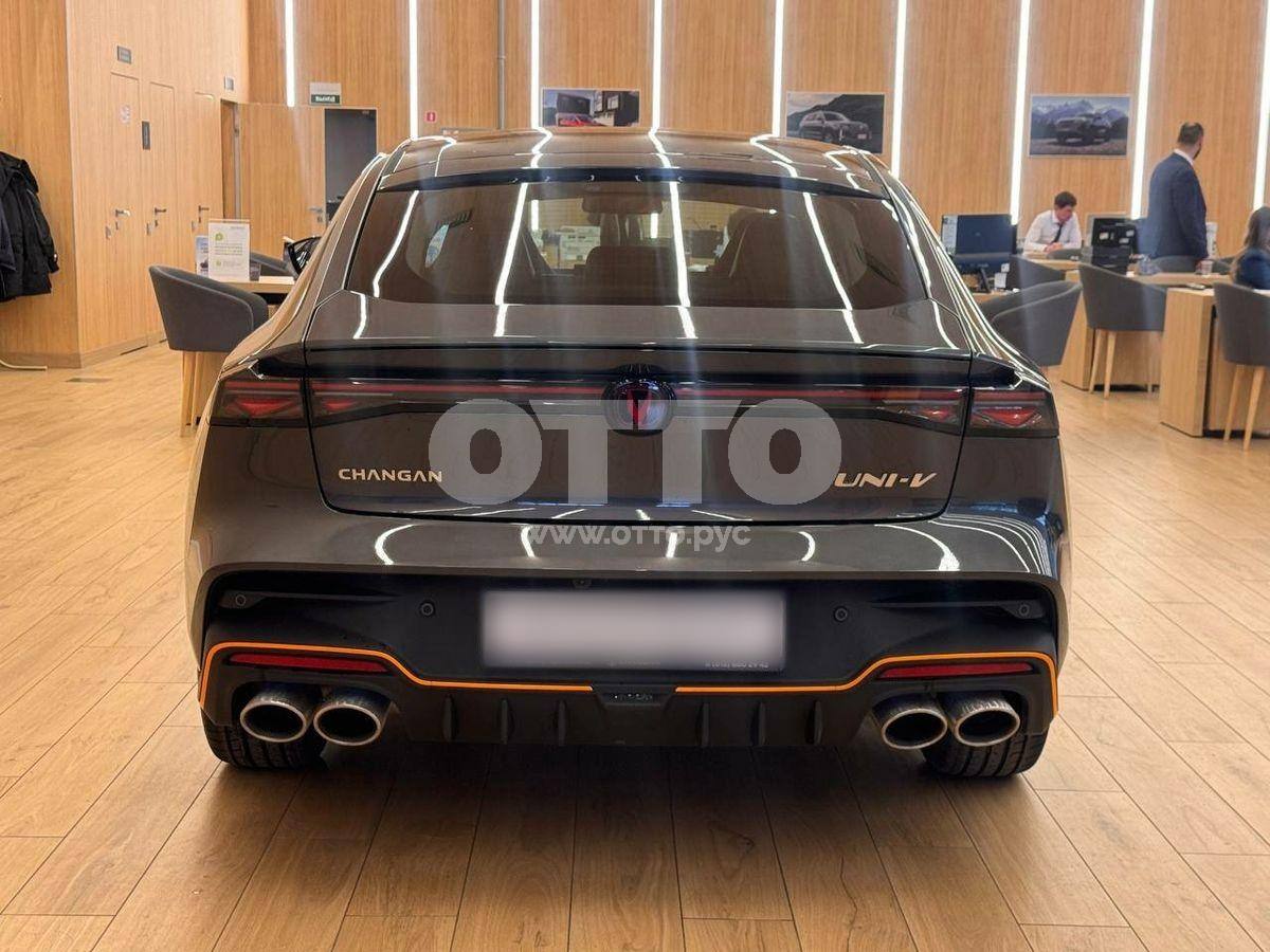 Changan UNI-V I Рестайлинг 2 лифтбек продажа 6