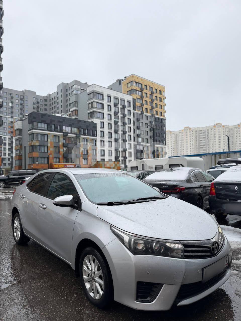Toyota Corolla XI (E160, E170) седан продажа
